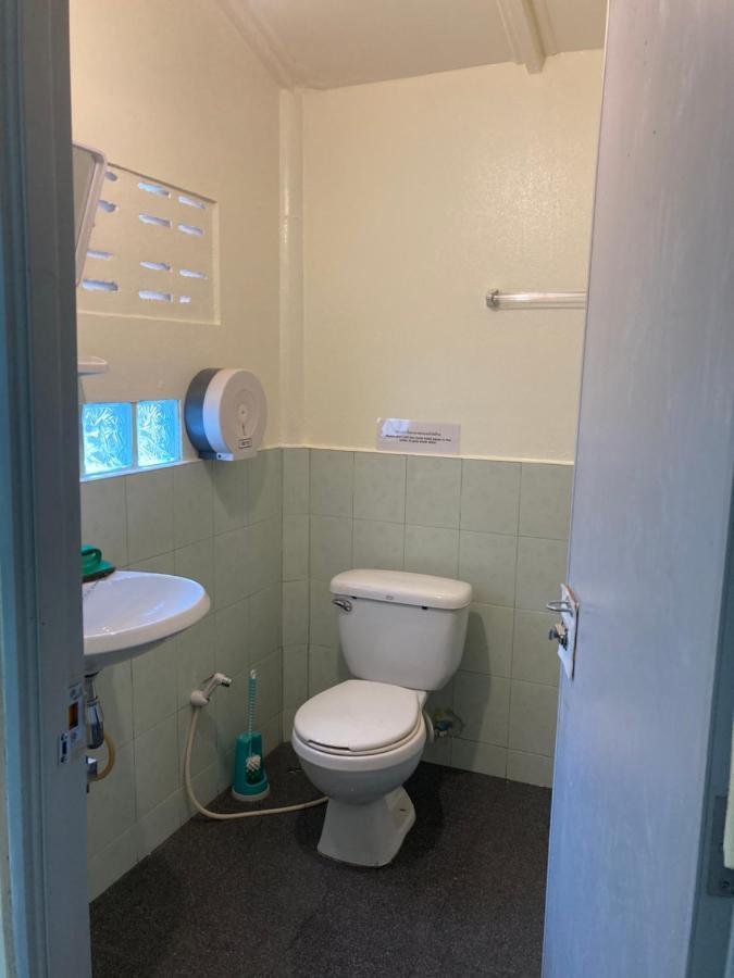 Orchid Guest House Трат Екстериор снимка