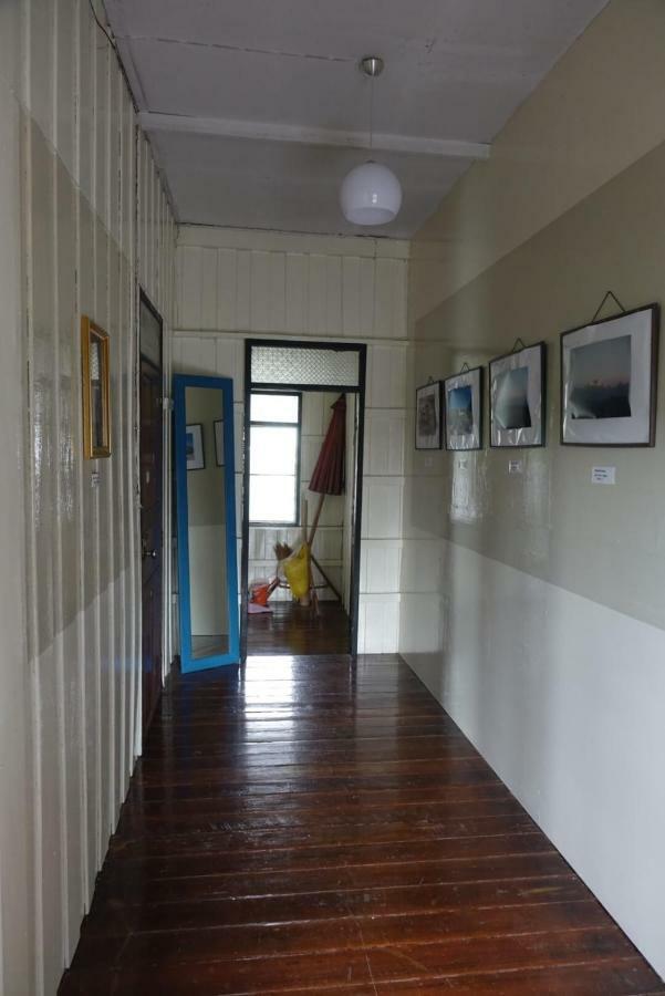 Orchid Guest House Трат Екстериор снимка