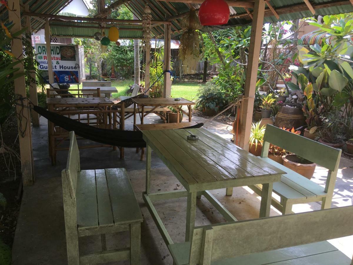 Orchid Guest House Трат Екстериор снимка